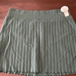 Elegant Green Striped Mini Skirt
